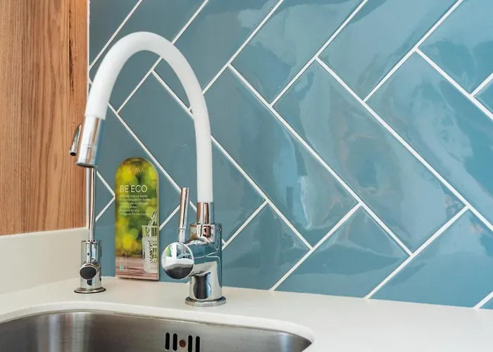 Zama Tamara * אקנטילדו דה לוס גיגנטס