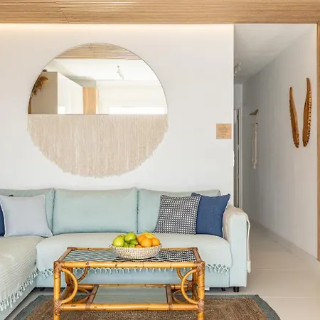 Zama Tamara Acantilado de los Gigantes